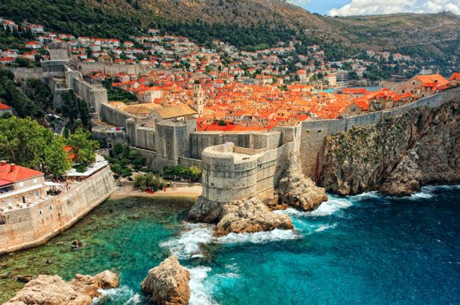 Puerto-Dubrovnik-navegar-en-croacia