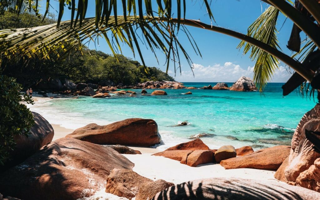 Navegar en Seychelles: playa de Anse Lazio